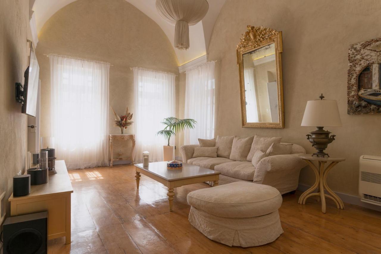 Oia Mansion Villa Exterior photo
